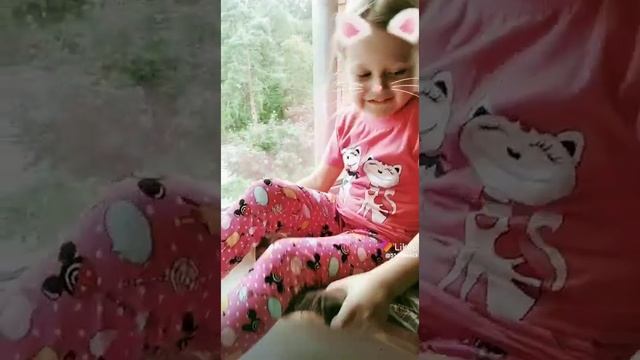 Маленькая Алёна #детки #доченька #малышка #подарок #подарки #бабушка #внучка #посылка смотреть онлайн