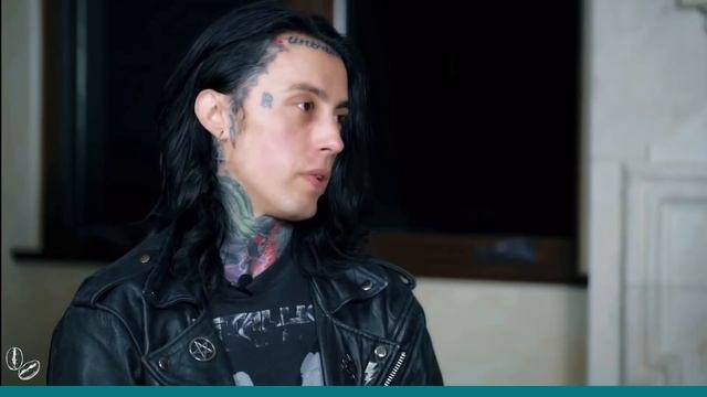 Ronnie Radke: "You Hit The Dislike Button On Wind, Bro!" смотреть онлайн