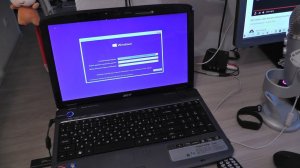 Создаю загрузочную флешку Windows 10 и устанавливаю его на Старый Acer Aspire 5542G 303G25Mi