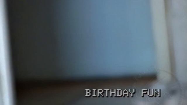 Игорь Сорин - Видеодневники (поздравление Саши Черниковой с днем рождения, часть 2, 12.03.97) смотреть онлайн