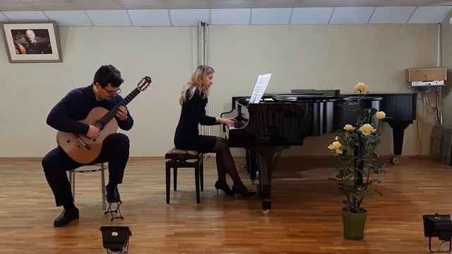 А.М. Иванов-Крамской Вальс для гитары и ф-но, исп. Еремеев М., Боброва С. смотреть онлайн