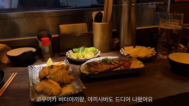 직장인브이로그ㅣ자라 신상 코디ㅣ시계 구독자 이벤트🤍ㅣ데일리룩. 성수나들이(베통, 성수목탄). 출근룩. 던스트. 낫띵리튼. 셀린느. 한올. 르917. 아디다스. 노티아. 아페쎄 смотреть онлайн