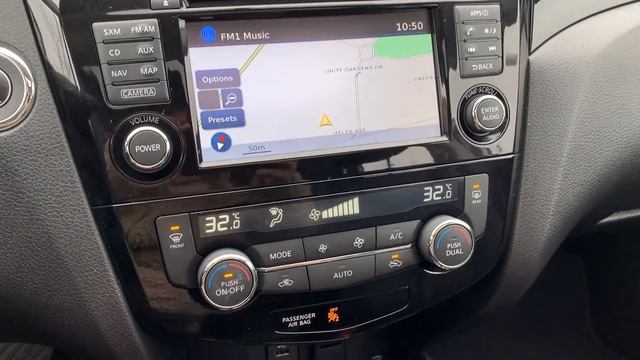 2017 Nissan Qashqai SL смотреть онлайн