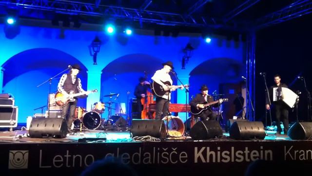 Milan in Vlado Kreslin - Tam daleč stran [HD] смотреть онлайн