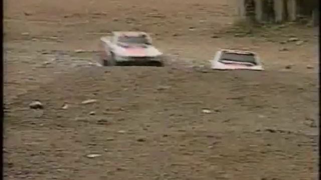 Tamiya Ford F-150, Toyota Prerunner, Chevy S-10 смотреть онлайн