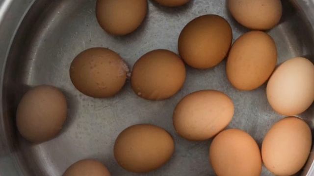 Варіння яєць смотреть онлайн