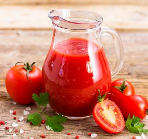 Томатный сок.
