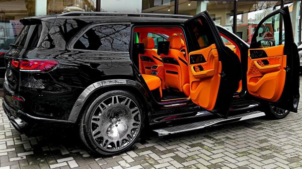 2023 BRABUS GLS800 - Super Sport Large SUV