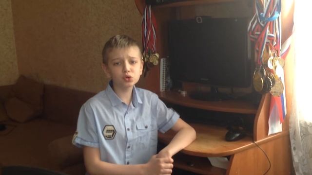 Сергей Ефимцев читает произведение «В полном разгаре страда деревенская» Н. А. Некрасова смотреть онлайн