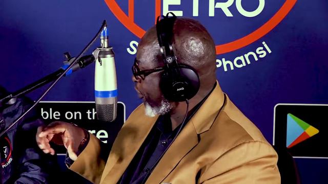 Massiv Metro With Billy Selekane - How can men adopt to the modern women смотреть онлайн