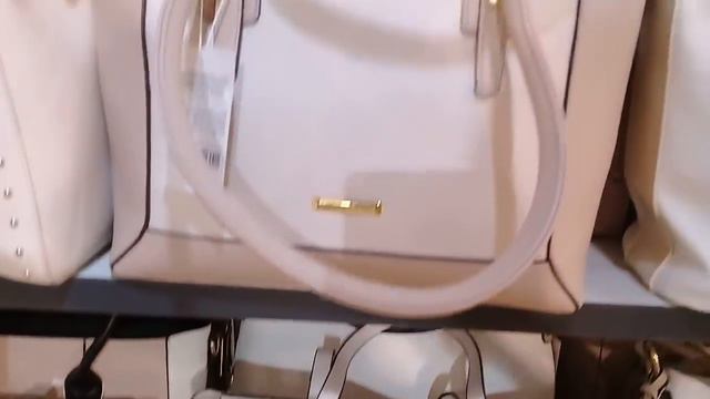 ОБЗОР НОВИНОК МАГАЗИНА "КАРИ"Летняя Коллекция ОБУВИ и СУМОК. смотреть онлайн