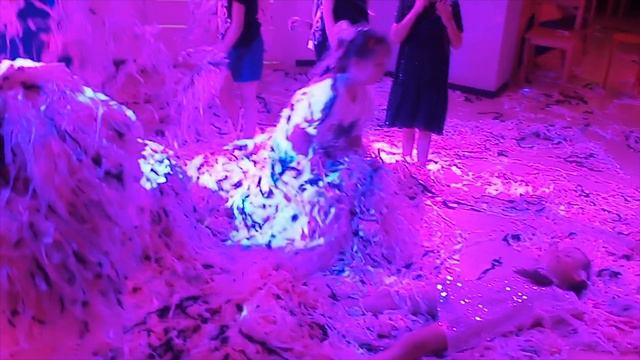 Алене 8 лет. 18 августа 2024 смотреть онлайн