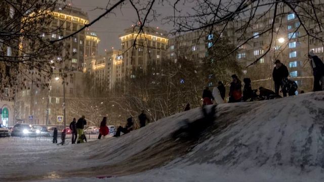 Три истории про НЛО... смотреть онлайн