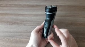 Распаковка и краткий обзор бритвы Philips S1231/41
