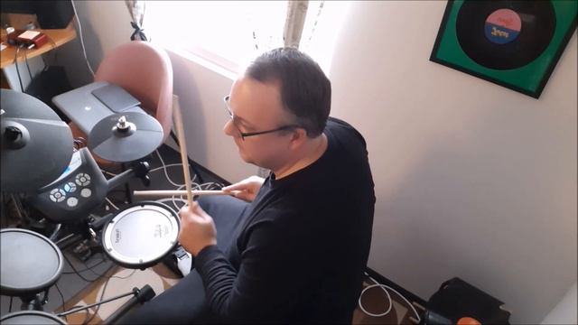 Drum covers of Play That Funky Music and Zeppelins - How many more times, played with Roland TD -6V смотреть онлайн