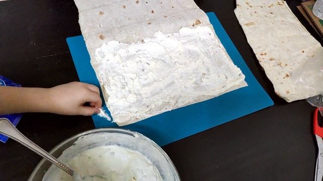 КАК СДЕЛАТЬ ТОРТ (пирог) ИЗ ЛАВАША БЕЗ ВЫПЕЧКИ / Рецепт быстрый торт за 10 минут смотреть онлайн