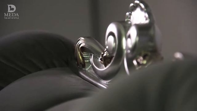 Видео обзор кресла Версаль - фабрика MEDA