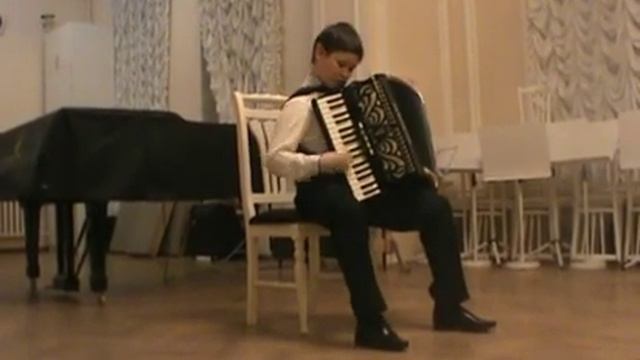 РНП "Как под горкой, под горой" в джазовой обработке В. Трофимова, исполняет Павел Бекарев, 11 лет смотреть онлайн