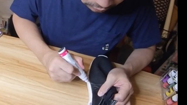 DIY Restore your Adidas Boost Midsole (Get Rid of Yellowing) смотреть онлайн