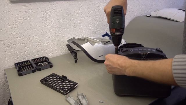 Miele S8340 EcoLine Kabeltrommel Kabelbruch Reparatur_Geht nicht mehr an ... Staubsauger смотреть онлайн