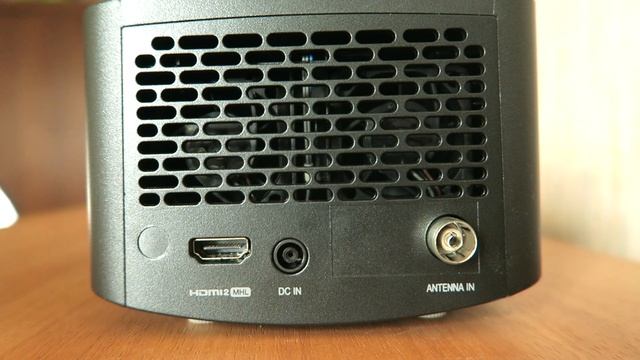 LG PF1000U: ИДЕАЛЬНЫЙ ПРОЕКТОР смотреть онлайн