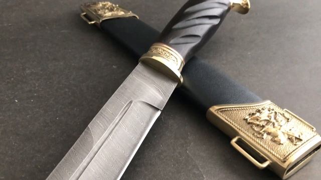 Казачий нож ручной работы Пластунский из стали Дамаск, рукоять черный граб, литье смотреть онлайн