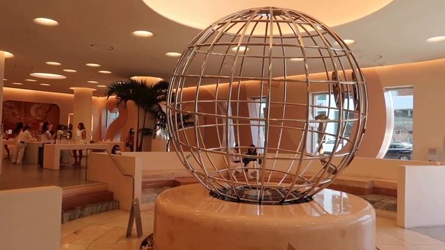 ВЛОГ 28 | Прогулка по Лос Анджелесу | Мелроуз - Glossier showroom самый большой магазин косметики смотреть онлайн