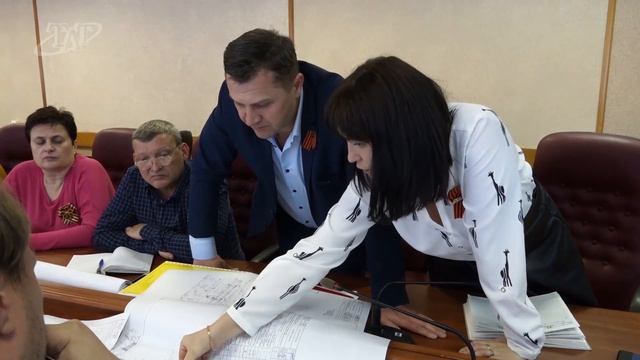 Администрации города обсудили проект реконструкции путепровода смотреть онлайн