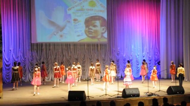 808 «Цветные сны» Солнечный круг смотреть онлайн