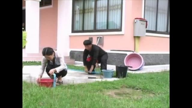 Tus neeg ntxim hlub 1 смотреть онлайн