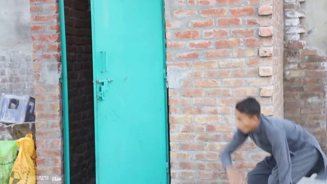 Cutting Kite Catch With Abubaker Fight смотреть онлайн