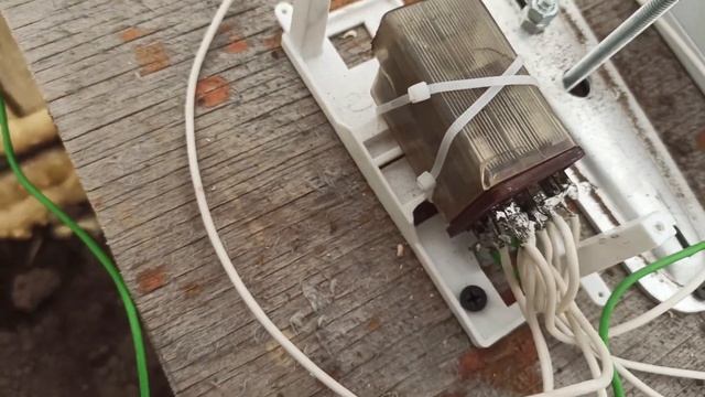 Кротобой. Самый эффективный и не дорогой способ борьбы с кротами 100% работает проверено.