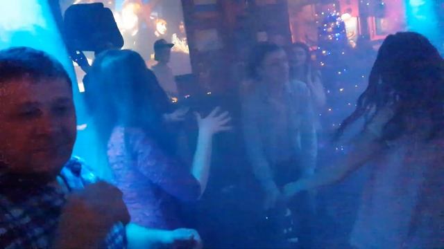 Harat's Pub Орск НГ 4К смотреть онлайн