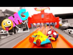 Фентезийка от Хот Вилс! Обзор и распаковка пираньи от Hot Wheels. Гонка машинок