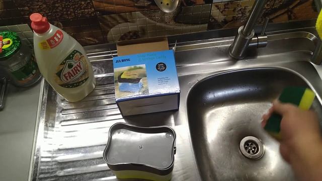 ОБЗОР Дозатор / Диспенсер для моющего средства с держателем для губки. Покупка на Яндекс Маркет смотреть онлайн