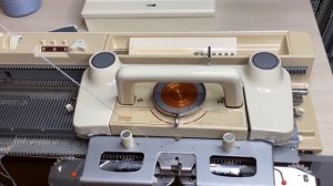 Обзор вязальной машины silver reed sk 325