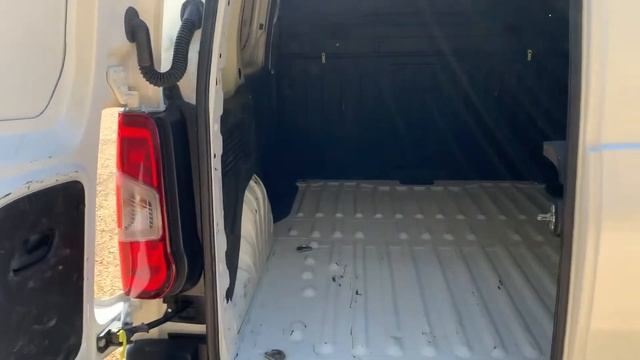 Citroen Berlingo 1.6 BlueHDi 1000Kg Enterprise 100p смотреть онлайн