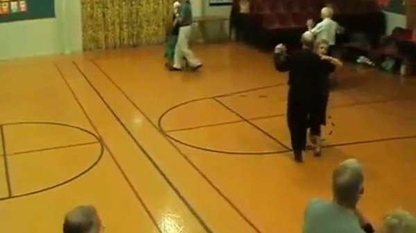 Spindle Swing Sequence Dance