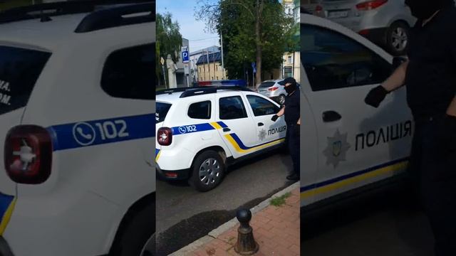 Задержание у входа в Киево-Печерскую лавру смотреть онлайн