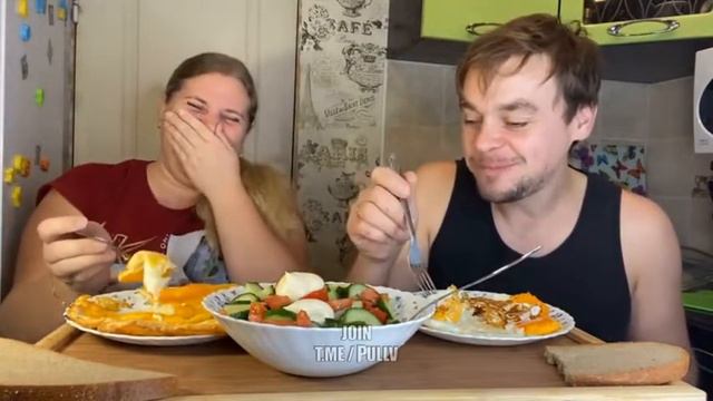 Домашние яйца ????
Homemade eggs ???? _________________ Поделись этим Видео смотреть онлайн