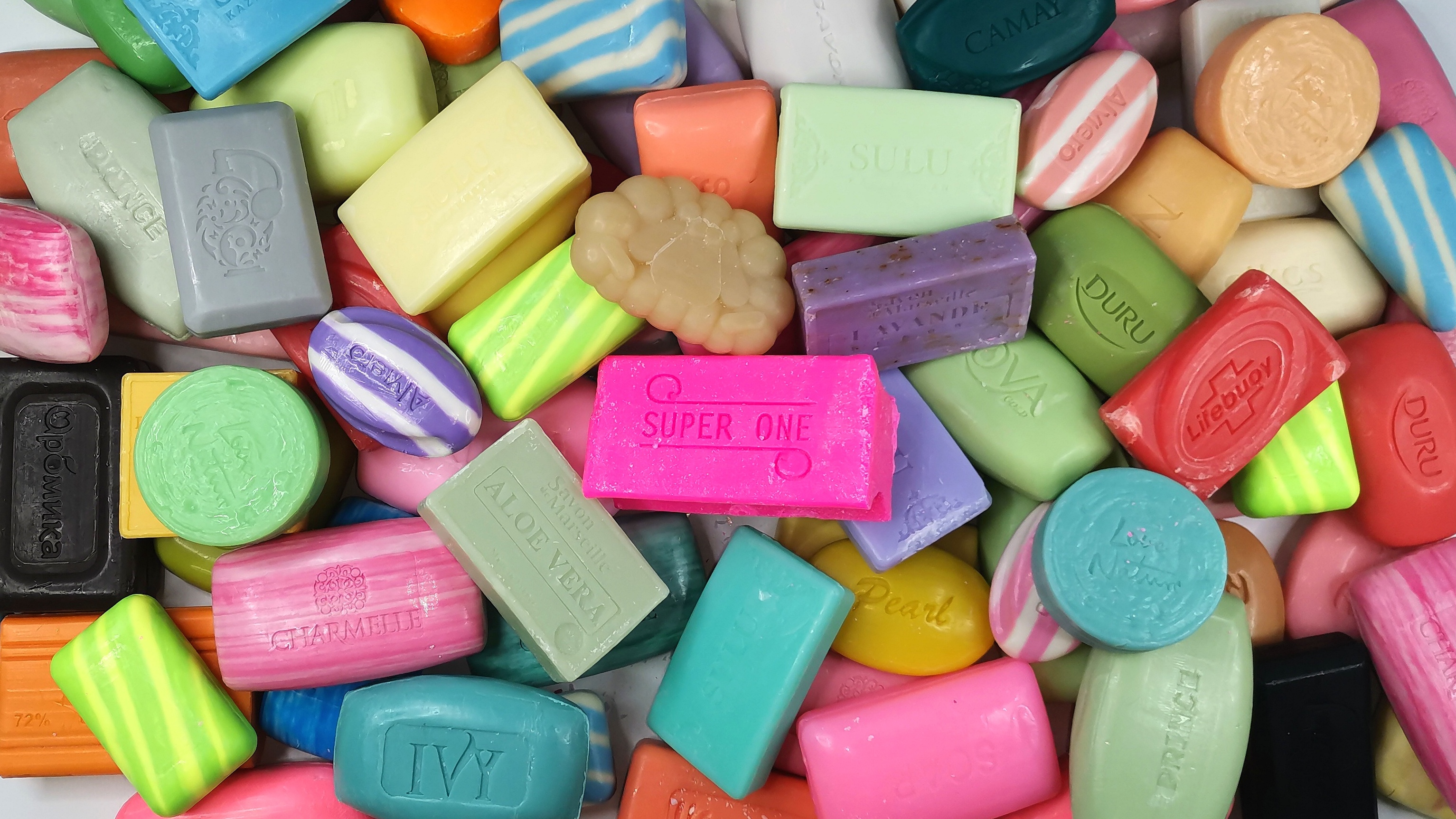Асмр распаковка огромного количества мыла. Unpacking soap. ASMR смотреть онлайн