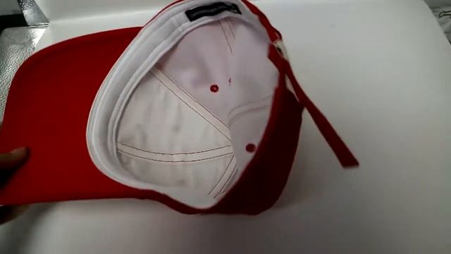 Red baseball cap смотреть онлайн