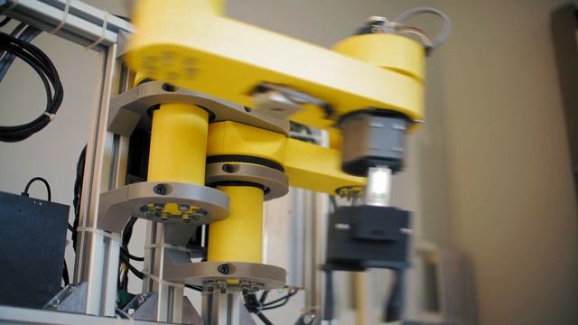 Parallel SCARA 4Axis Robot (Odrive based) - artysta automatyk смотреть онлайн