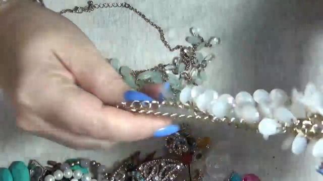 20$ GOODWILL JEWELRY JAR - Lucky Clover 14 KT Gold смотреть онлайн