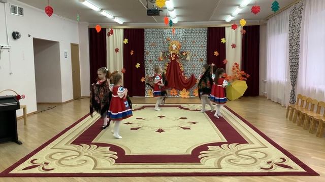 «Задоринки» «Хоровод с платками» смотреть онлайн