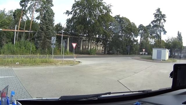 Не выходной выходной.Мерс приехал домой.И эксклюзивные кирпичи для Норвегии. смотреть онлайн