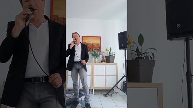 Je reviens te chercher de Gilbert Bécaud par Michel смотреть онлайн