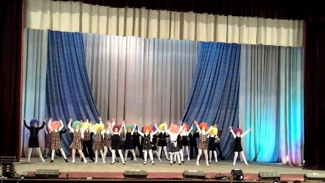 Танцы 2 "б" класса смотреть онлайн