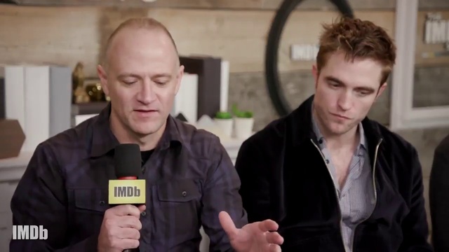 Роберт Паттинсон в студии IMDb 22 01 18 смотреть онлайн