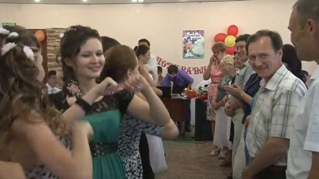 Выпускной Кандры смотреть онлайн